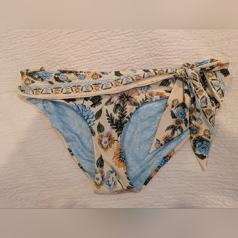 Agua Bendita For Victoria's secret Capri Floral Print embroidered/Beaded Bikini